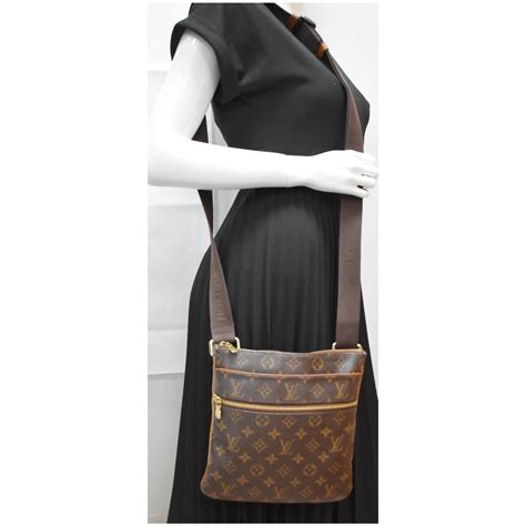 louis vuitton pochette valmy monogram|louis vuitton pochette crossbody.